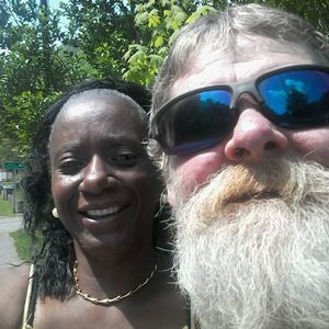 Meet your Posher, Claudine